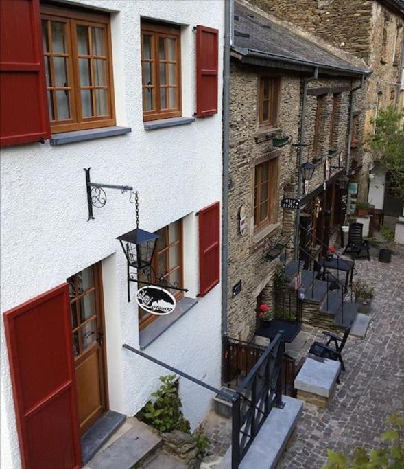 La Legende - Gite Dans Un Quartier Pittoresque Bouillon Exterior photo